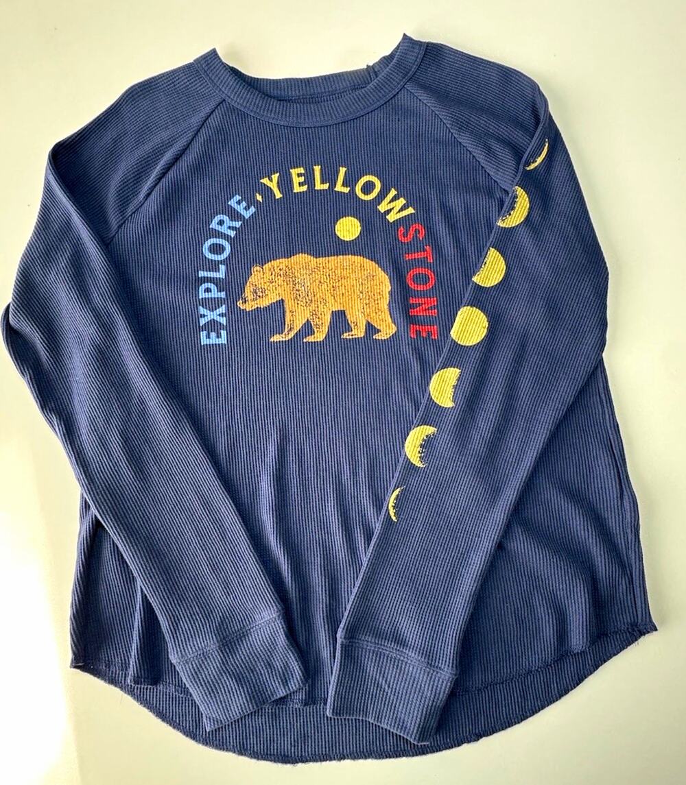 Sonoma For Life Women’s M Blue Crew Neck Raglan Bear Graphic T-Shirt